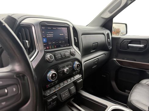 Used 2021 GMC Sierra 1500 SLT w/ SLT Premium Plus Package image 12