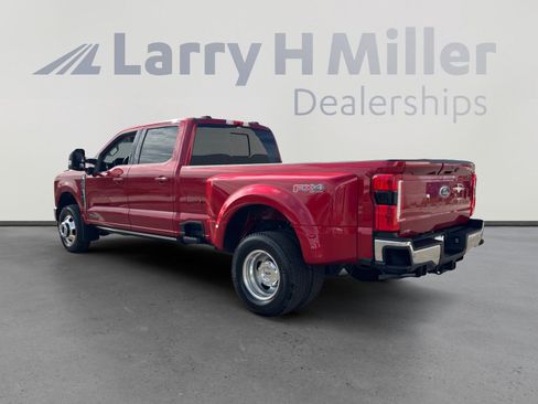 Used 2024 Ford F350 Lariat w/ Lariat Ultimate Package image 3