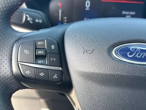 Used 2024 Ford Escape ST-Line w/ Tech Pack #1 FWD image 16