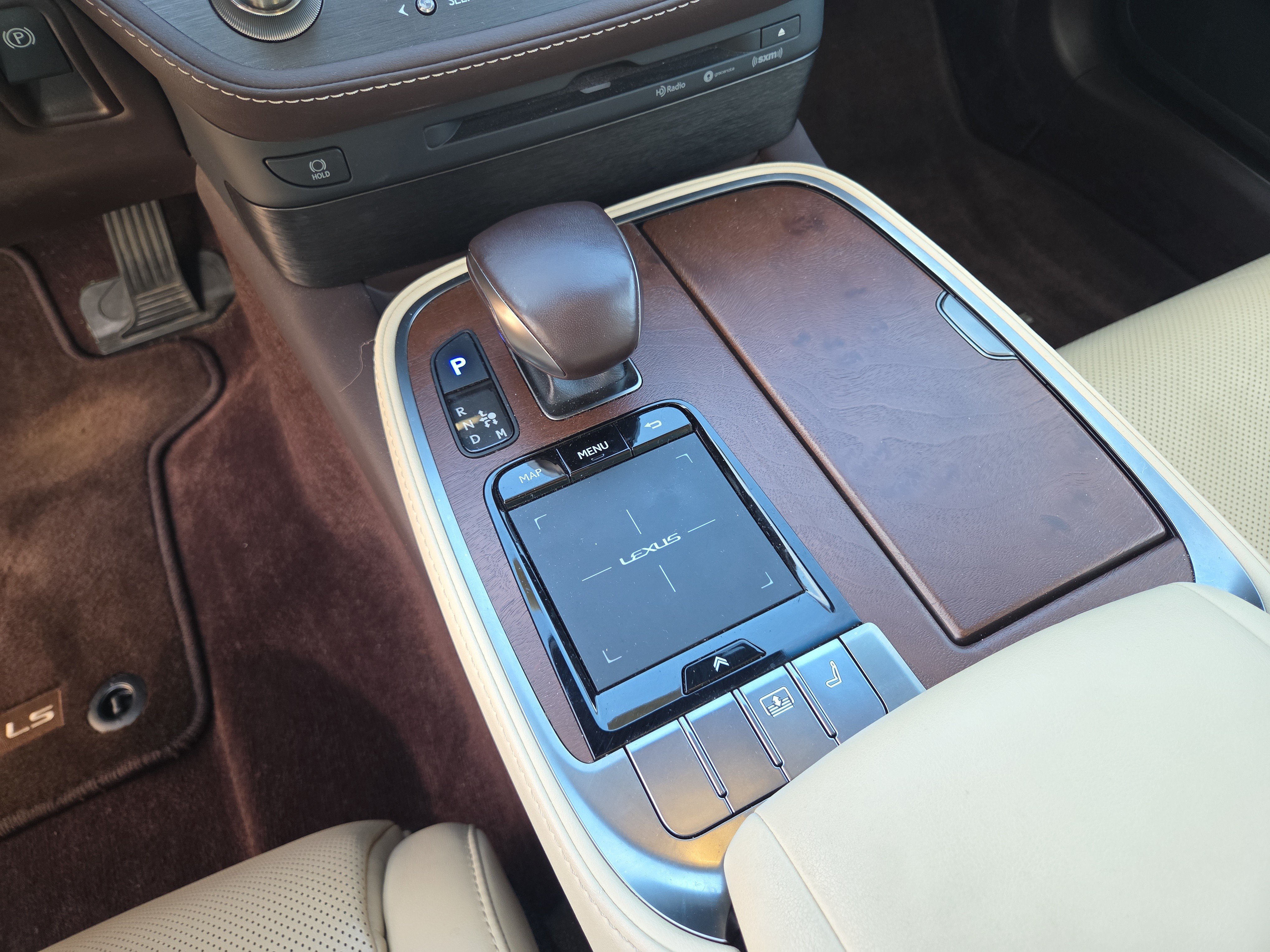 Used 2018 Lexus LS 500 AWD image 28