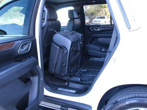 Used 2023 Chevrolet Tahoe High Country image 44