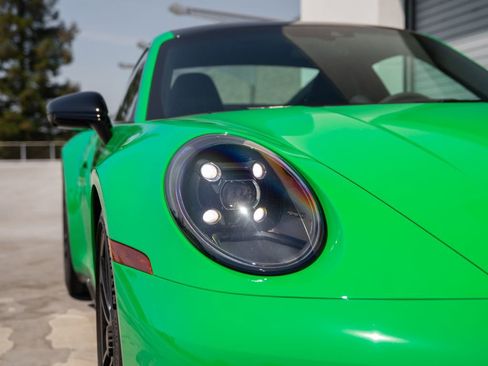 Certified 2022 Porsche 911 Carrera 4 GTS AWD/4WD image 12