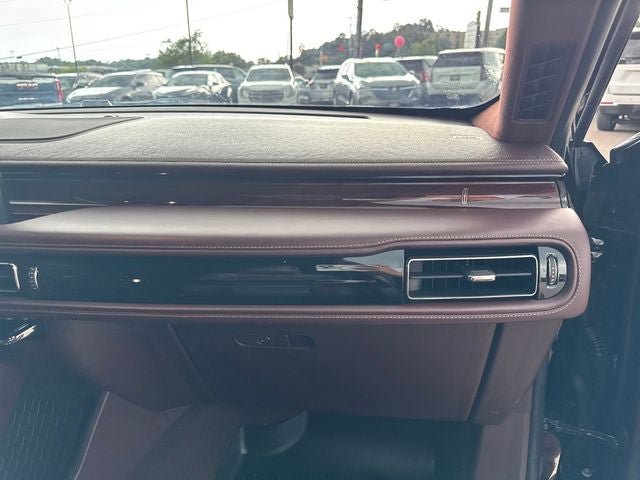 Used 2024 Lincoln Aviator Black Label w/ Dynamic Handling Package AWD/4WD image 19