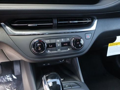 New 2026 Buick Envista Sport Touring w/ Convenience I Package FWD image 32