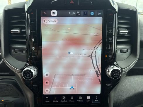 New 2026 RAM 2500 Tradesman AWD/4WD image 25