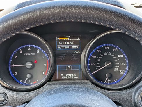Used 2018 Subaru Outback 3.6R Touring AWD/4WD image 23