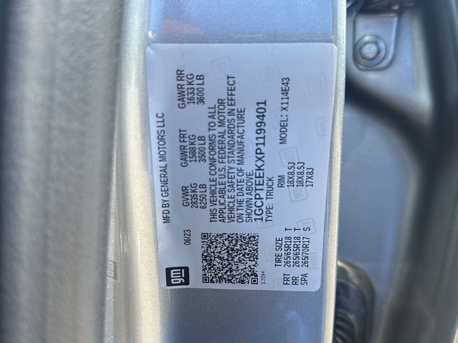 Certified 2023 Chevrolet Colorado Trail Boss AWD/4WD image 47