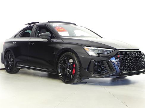 Used 2022 Audi RS 3 2.5T image 4