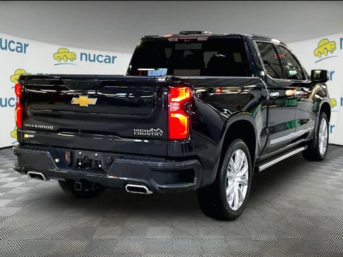 Used 2022 Chevrolet Silverado 1500 High Country w/ High Country Premium Package image 6