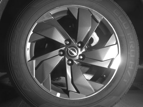 Used 2025 Nissan Rogue SV FWD image 14