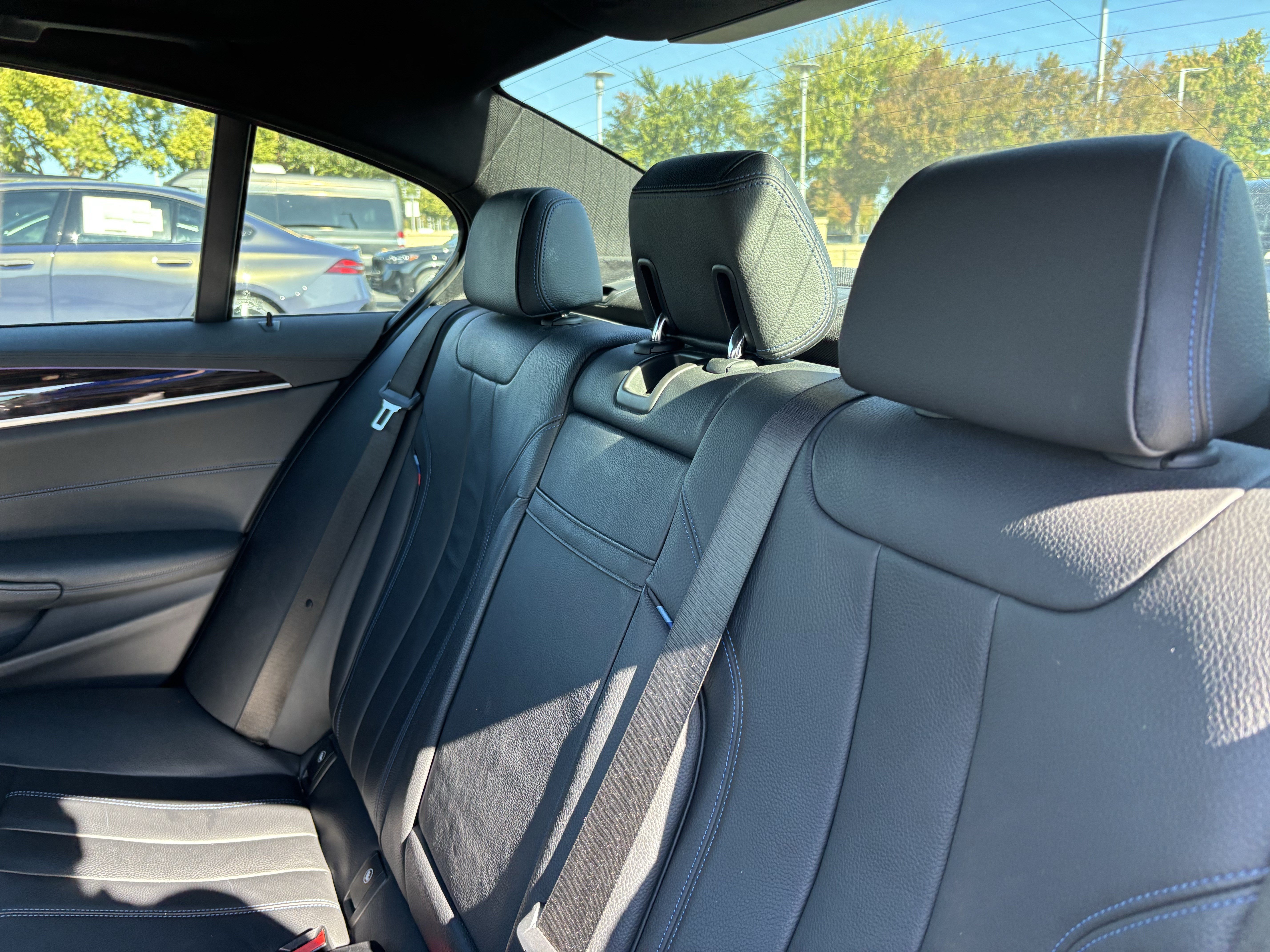 Used 2020 BMW 530i w/ M Sport Package RWD image 32