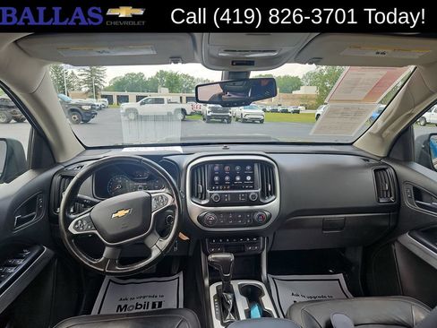 Certified 2021 Chevrolet Colorado ZR2 w/ ZR2 Midnight Special Edition AWD/4WD image 21