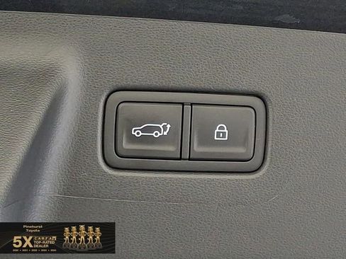 Used 2025 Hyundai Santa Fe Calligraphy FWD image 36