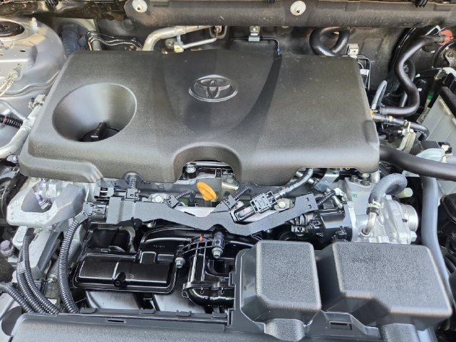 Used 2024 Toyota RAV4 LE FWD image 24