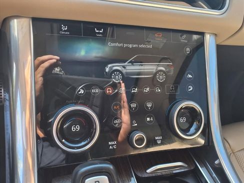 Used 2019 Land Rover Range Rover Sport Supercharged image 16