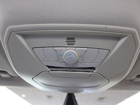 Used 2012 Ford Focus Titanium image 33