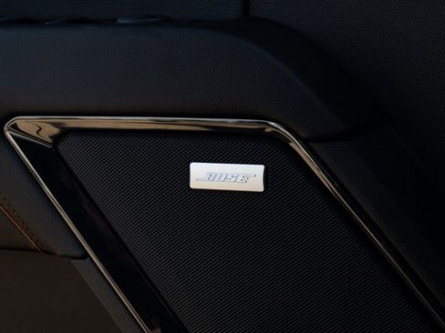 Used 2024 GMC Sierra 1500 AT4 w/ Technology Package image 18