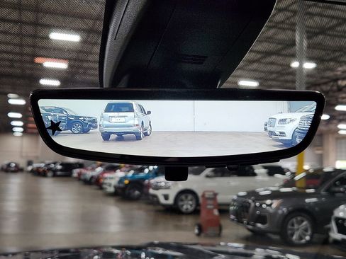 Used 2021 GMC Yukon Denali w/ Denali Premium Package AWD/4WD image 37