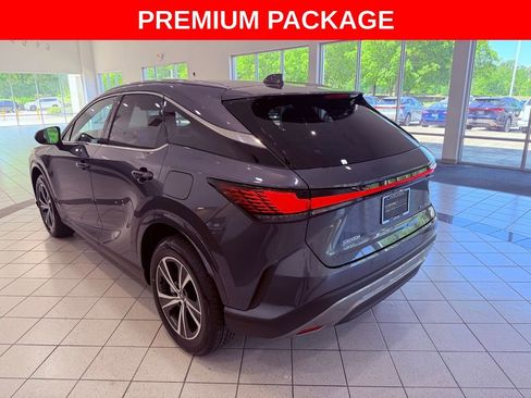 Certified 2025 Lexus RX 350 FWD image 6