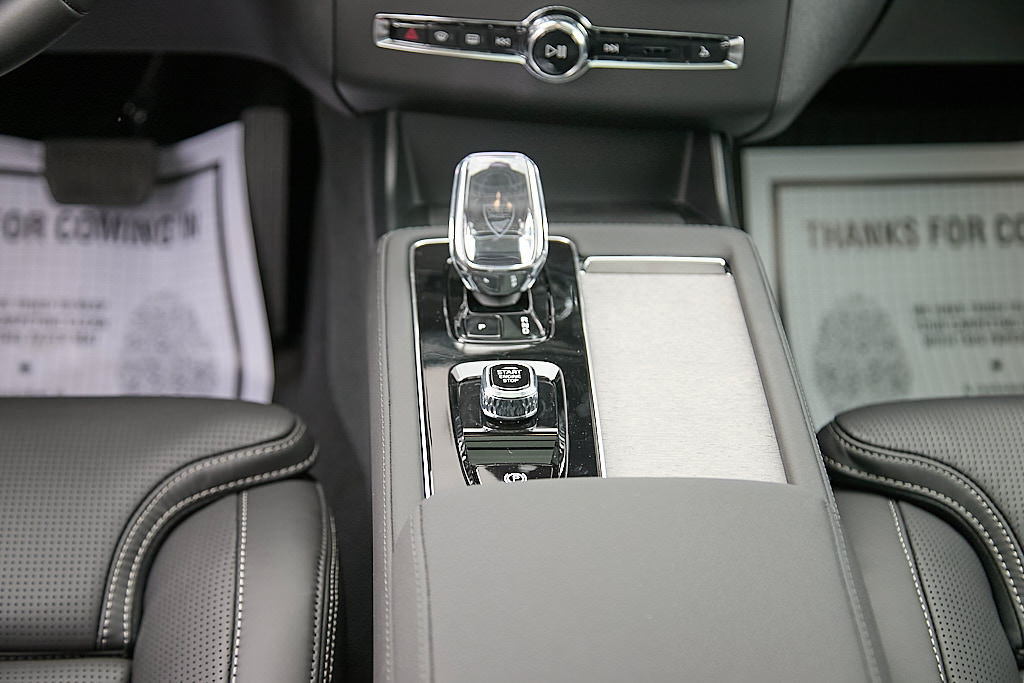 New 2026 Volvo XC90 T8 Ultra w/ Protection Package AWD/4WD image 30
