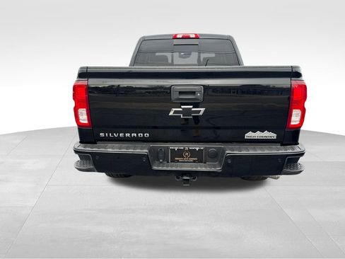 Used 2016 Chevrolet Silverado 1500 High Country w/ High Country Premium Package image 4