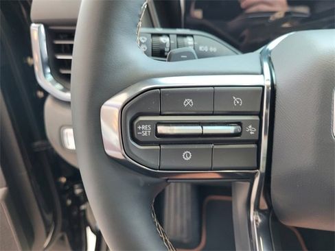 New 2026 GMC Terrain AT4 w/ Convenience Package III image 32