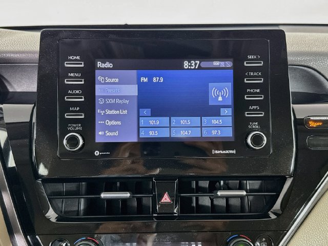 Used 2023 Toyota Camry LE FWD image 15
