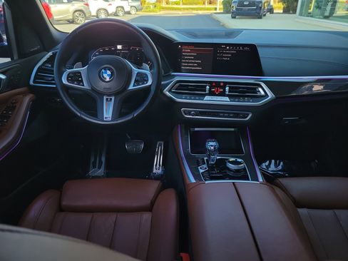 Used 2022 BMW X5 M50i w/ Executive Package image 13