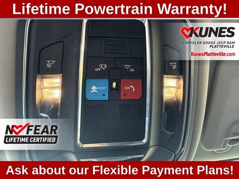 Used 2023 Jeep Grand Cherokee Laredo AWD/4WD image 20
