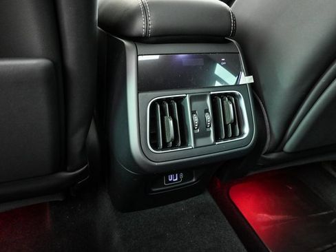 New 2025 Maserati Grecale Modena image 22