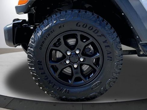 Used 2022 Jeep Wrangler Unlimited Sport AWD/4WD image 31