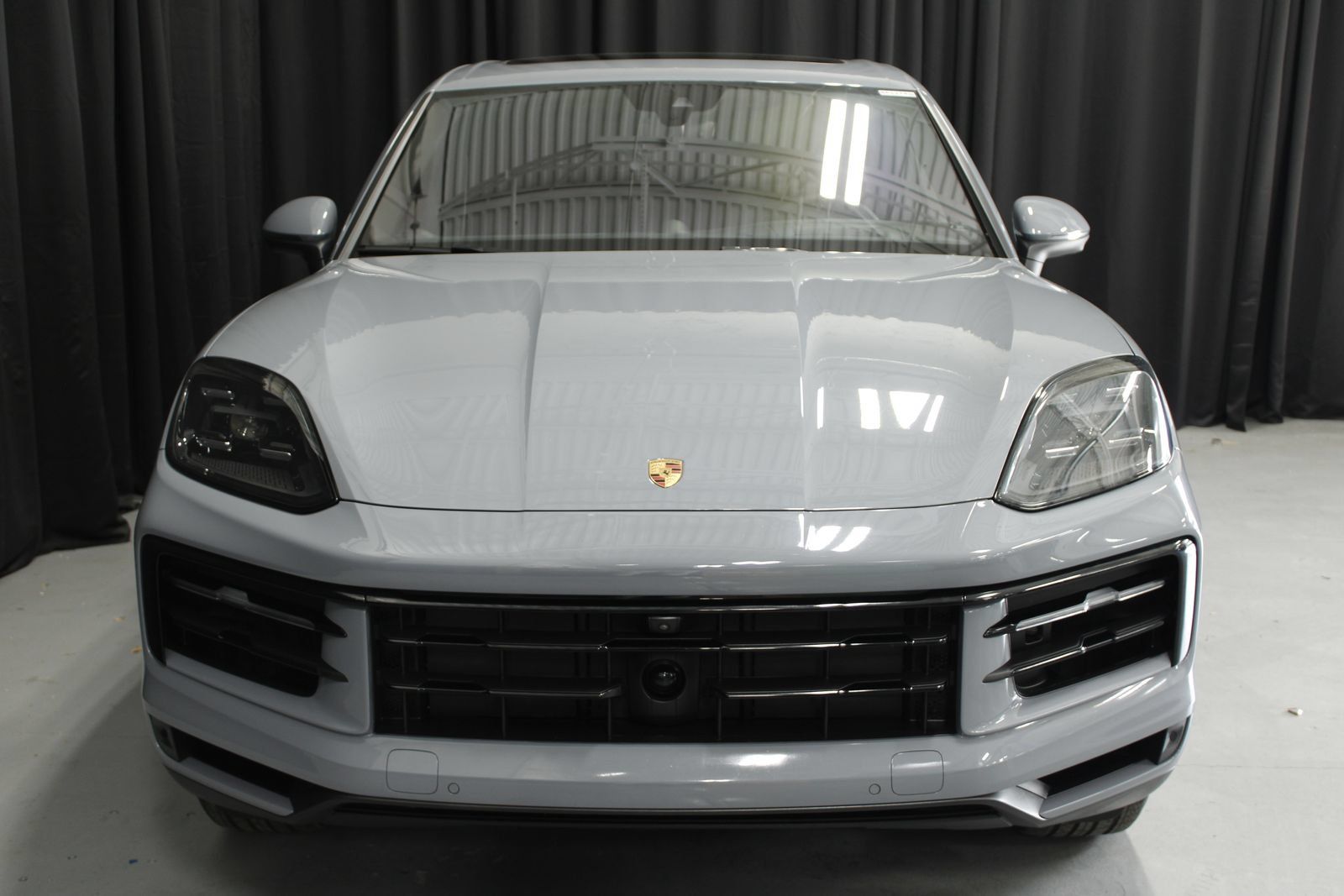 Certified 2026 Porsche Cayenne E-Hybrid AWD/4WD image 7