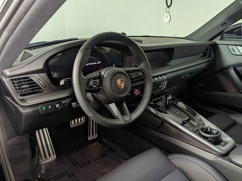 Certified 2026 Porsche 911 Carrera S RWD image 4