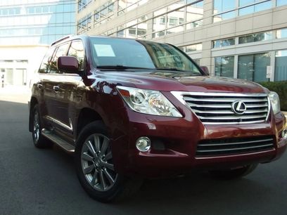 Used 2011 Lexus LX 570 4WD w/ Luxury Pkg