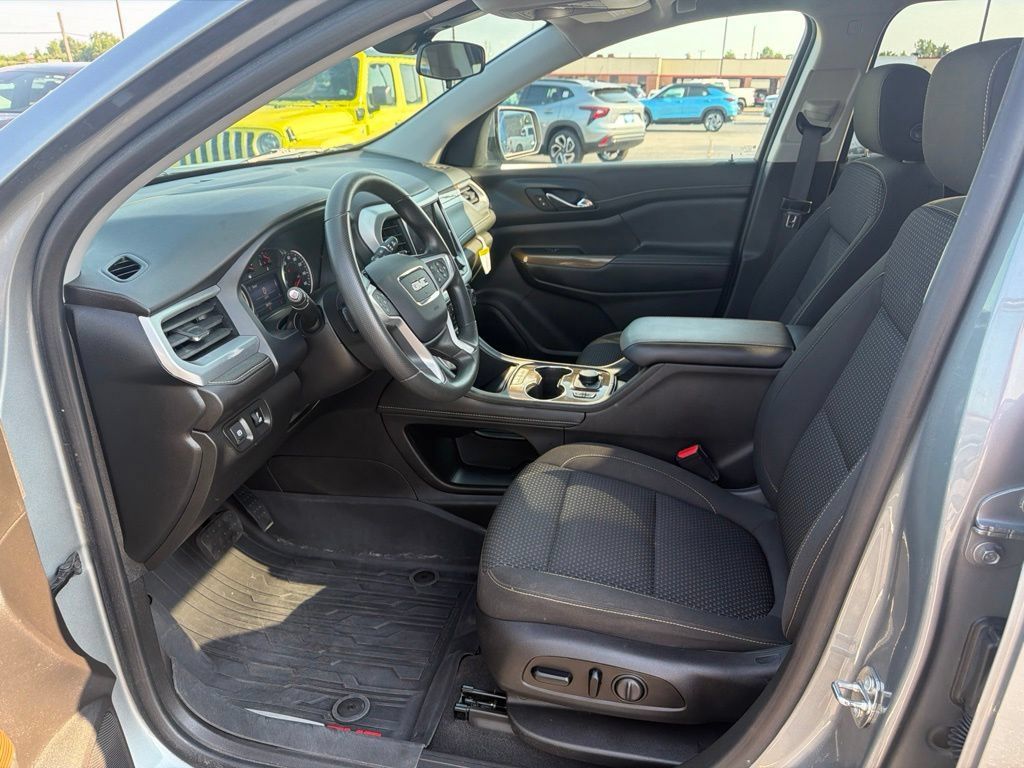 Used 2023 GMC Acadia SLE w/ Driver Convenience Package AWD/4WD image 20