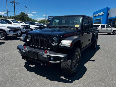 Used 2020 Jeep Gladiator Rubicon AWD/4WD image 2