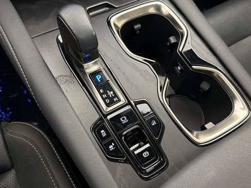 Used 2024 Lexus RX 350 AWD w/ Convenience Package image 17