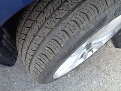 Used 2018 Tesla Model 3 RWD image 8