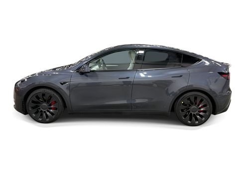 Certified 2023 Tesla Model Y Performance AWD/4WD image 3