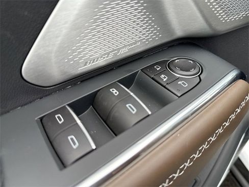 New 2026 GMC Acadia Denali Ultimate w/ LPO, Floor Liner Package image 13