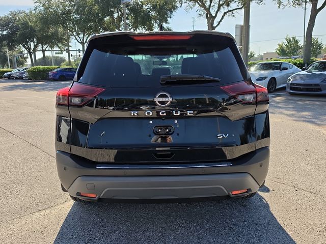 Used 2023 Nissan Rogue SV w/ SV Premium B Package FWD image 7