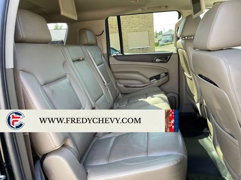Used 2015 GMC Yukon XL SLT w/ Open Road Package AWD/4WD image 43