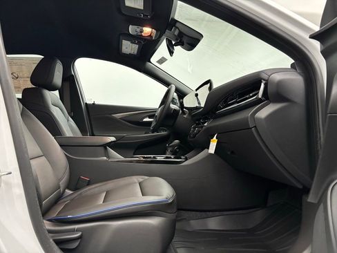 New 2026 Buick Envista Sport Touring w/ Convenience I Package image 32