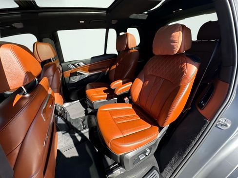Used 2023 BMW X7 M60i w/ Executive Package image 25