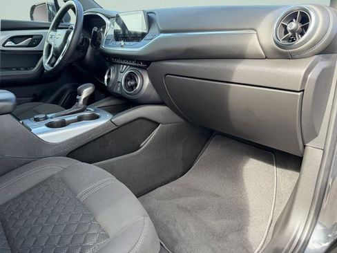 Used 2022 Chevrolet Blazer LT image 16