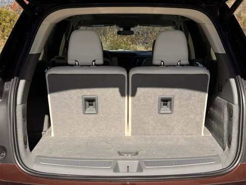 Certified 2022 Cadillac XT6 Premium Luxury image 33