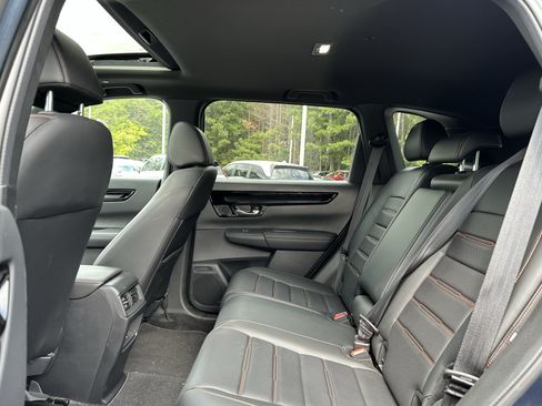 Used 2024 Honda CR-V Sport Touring image 9