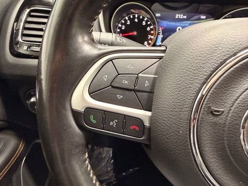 Used 2020 Jeep Compass Limited w/ Safety & Security Group AWD/4WD image 27