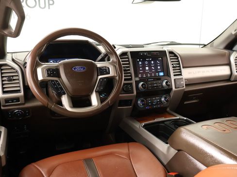 Used 2019 Ford F350 King Ranch AWD/4WD image 2