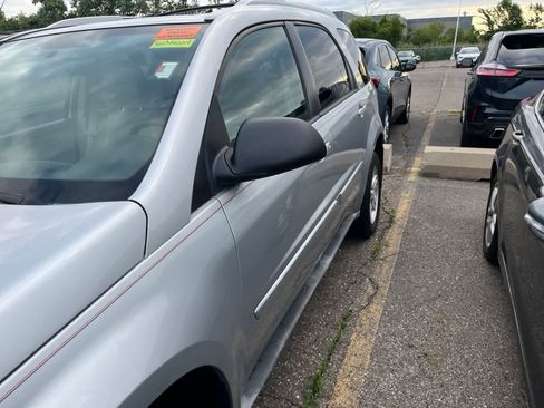 Used 2005 Chevrolet Equinox LT w/ Preferred Equipment Group AWD/4WD image 6